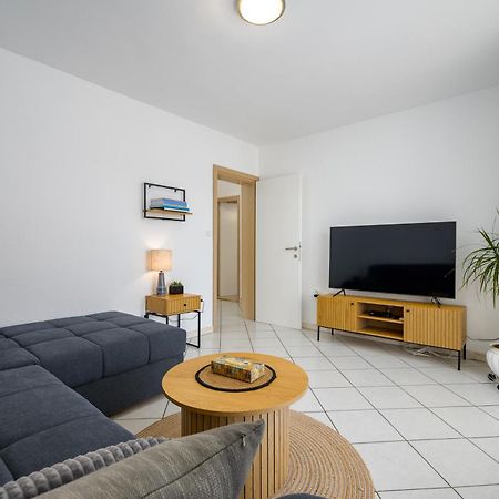 App D Comfort Umag Exterior photo