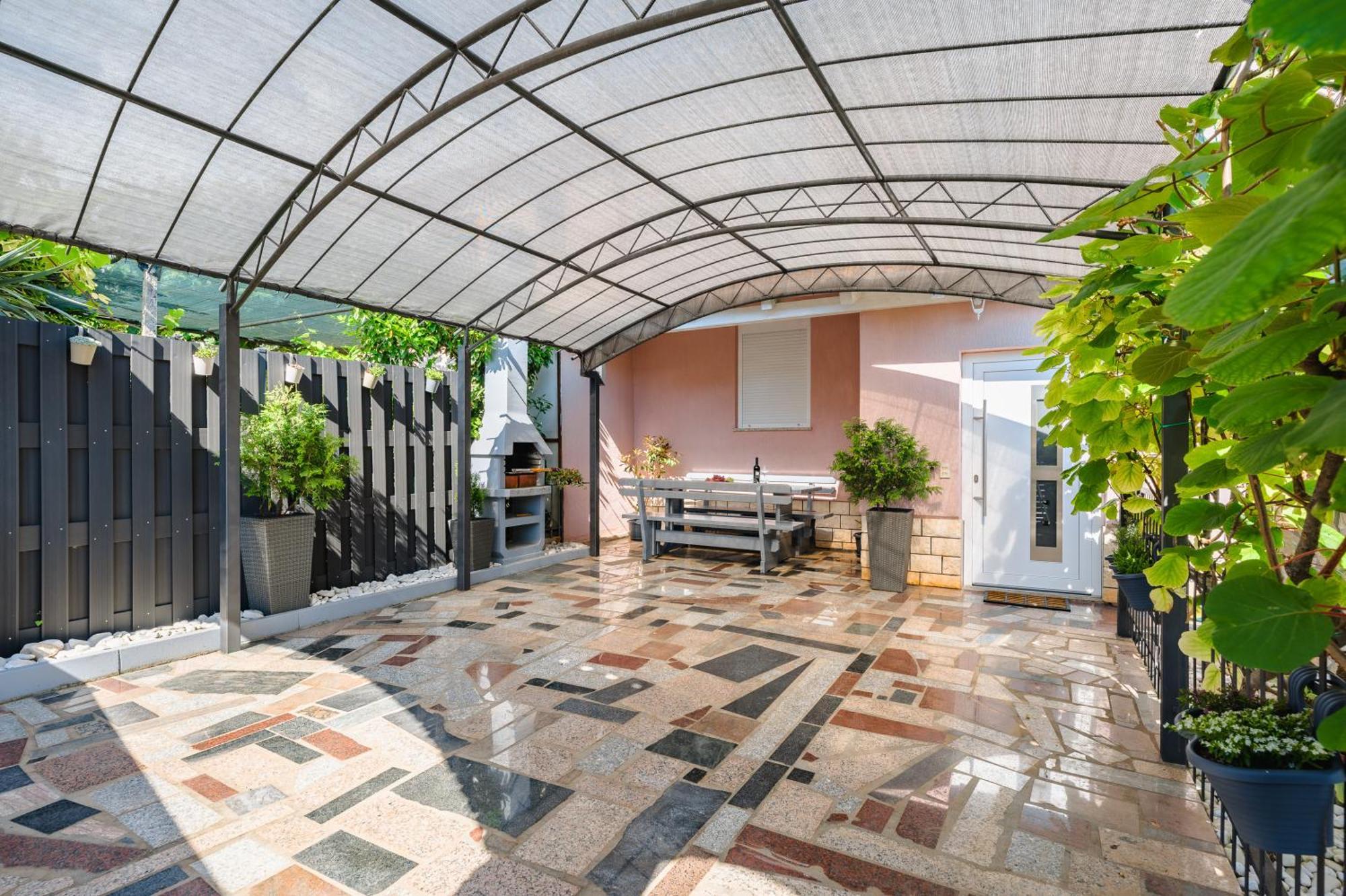 App D Comfort Umag Exterior photo