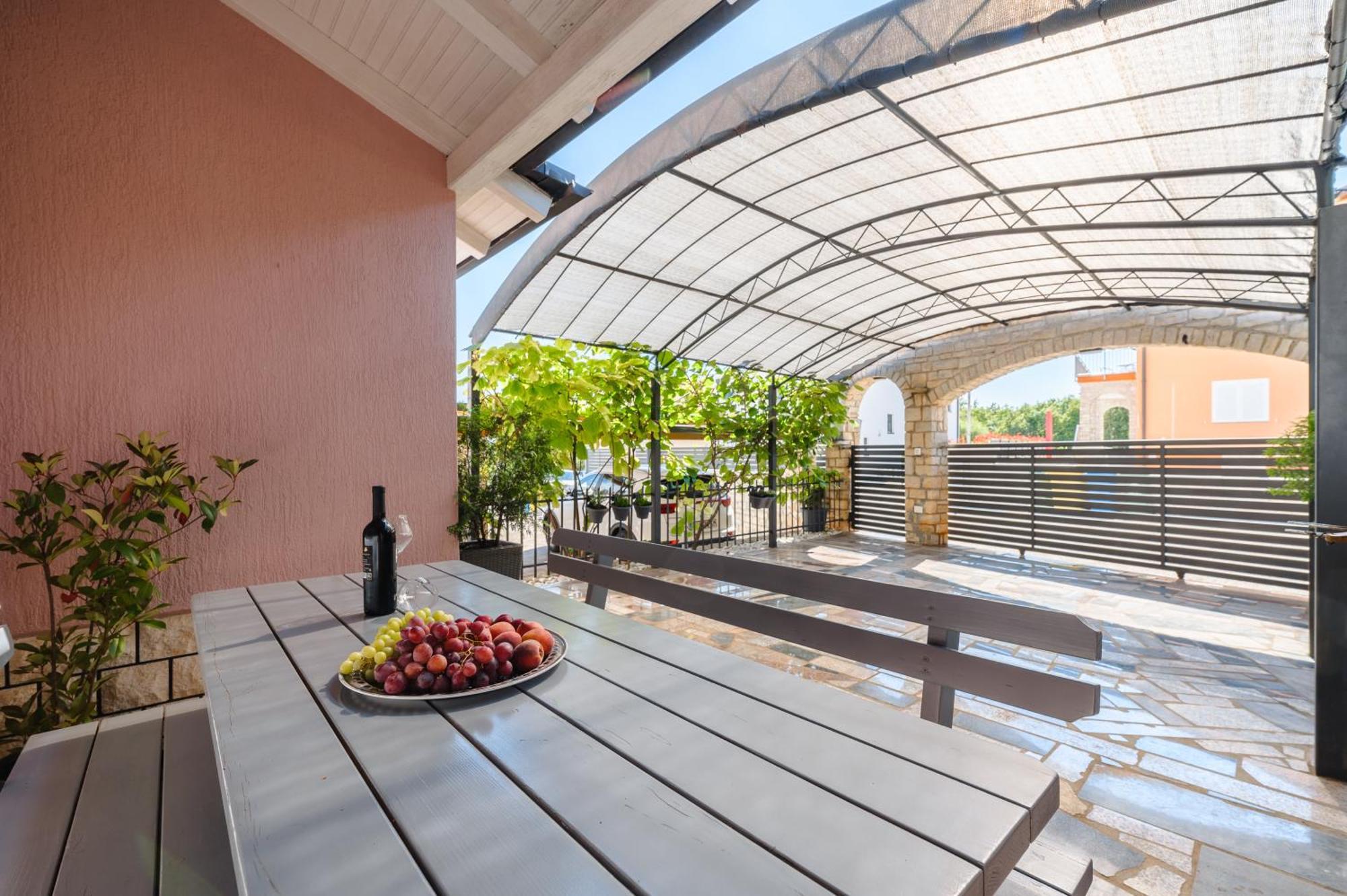 App D Comfort Umag Exterior photo